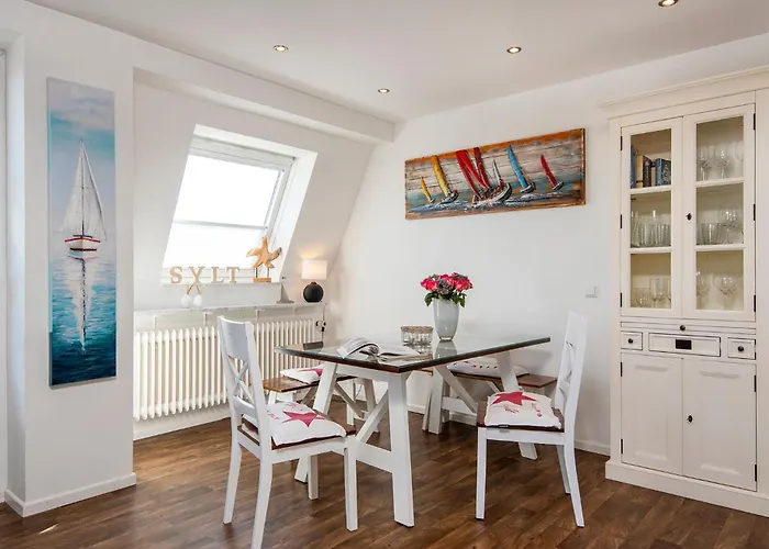 Lilly & Max Apartman