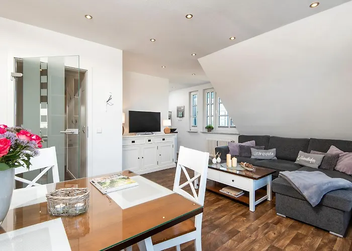 Lilly & Max Apartman